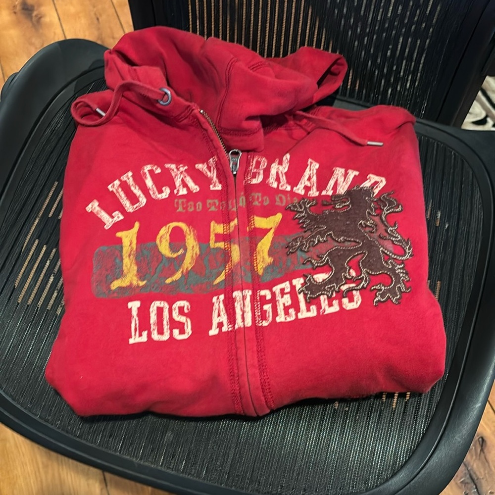 Lucky brand sweatshirt